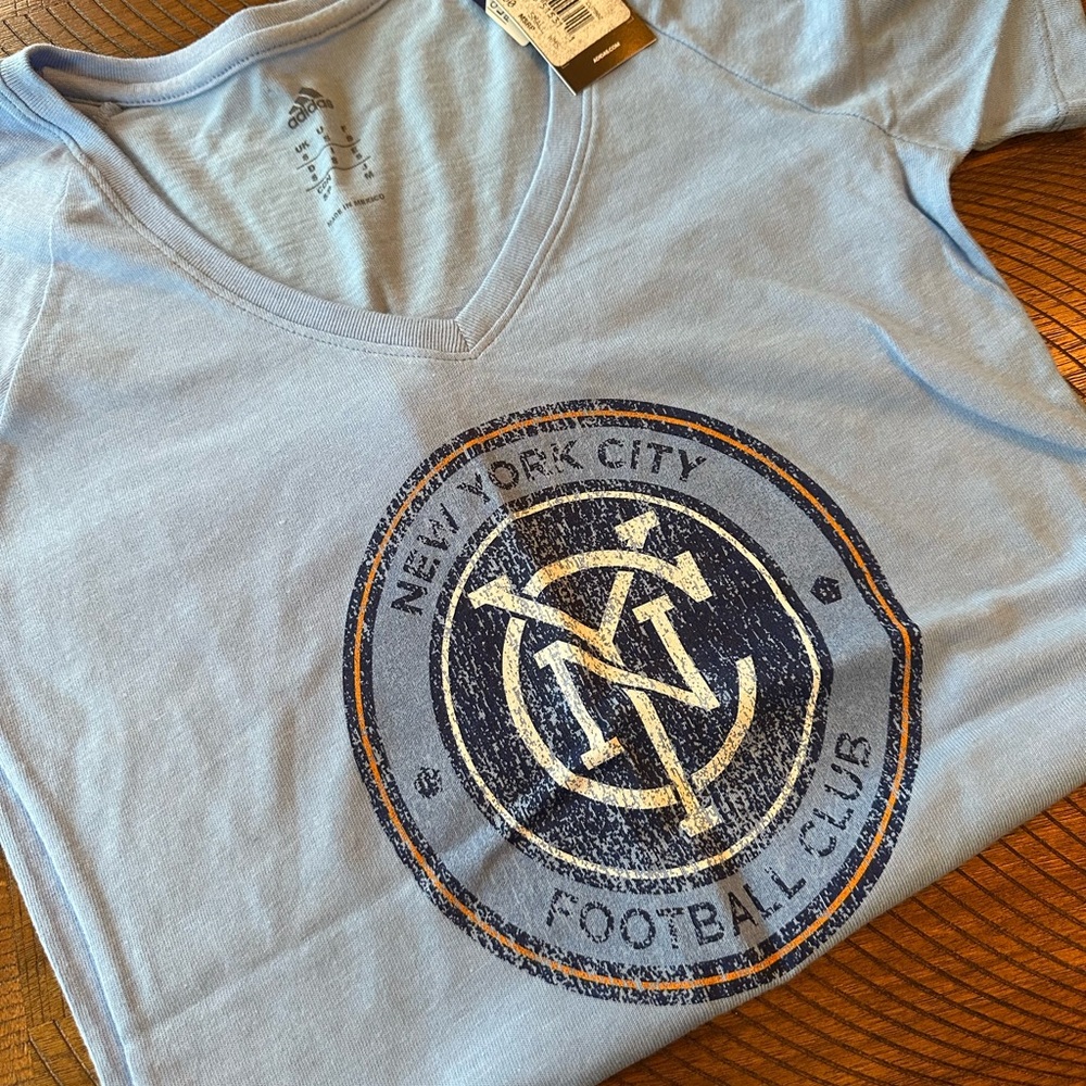 NWT Women’s NYC Football Club shirt